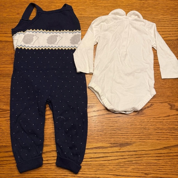 Like New Janie and Jack Navy and White Collared Top Hedgehog print 6-12M - Picture 7 of 10
